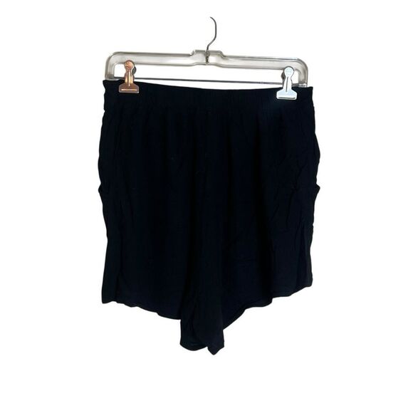 3 for $30! Don’t ask why black flowy shorts - Picture 1 of 7